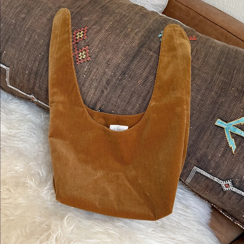 Merit Corduroy Makeup Bag